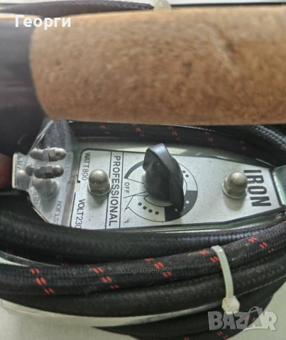 Продавам професионална ютия за гладене, в перфектно състояние., снимка 3 - Ютии - 54120468