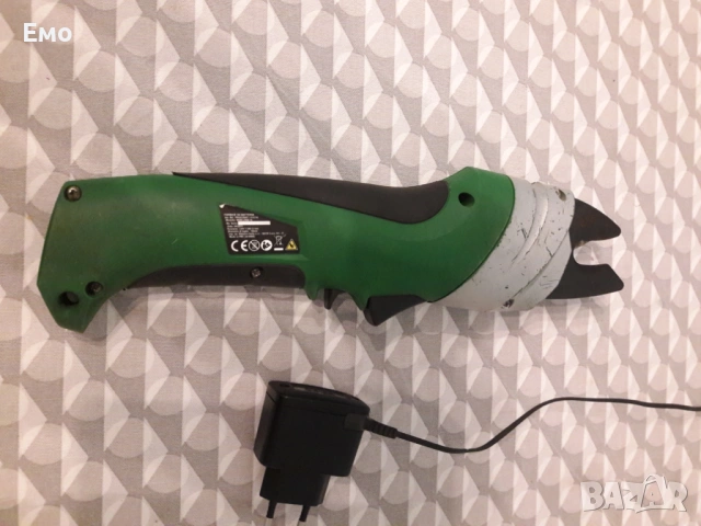 Електрическа лозарска ножица., снимка 3 - Градински инструменти - 53503687
