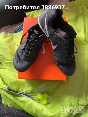 Шпайкове Nike 42.5/27см , снимка 1 - Спортни обувки - 45571268