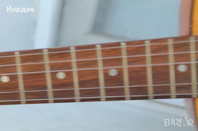 Немска акустична китара ''Hofner'', снимка 8 - Китари - 49987973