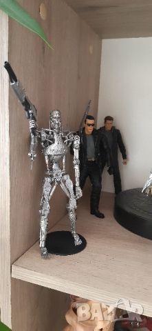 Terminator800 Exoskeleton 18 см-65 лв, снимка 9 - Колекции - 45875875