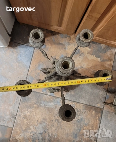 два броя изключително красиви масивни бронзови свещника, снимка 6 - Антикварни и старинни предмети - 52645975