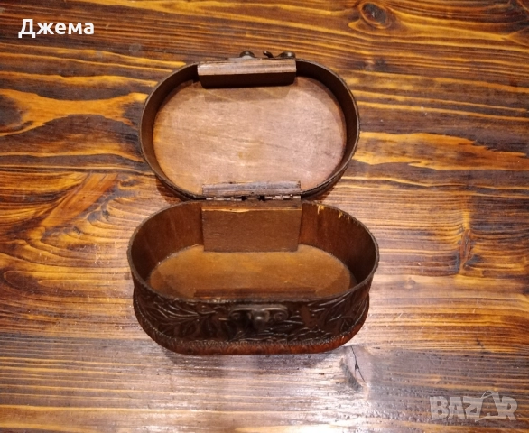 Стара дървена кутия, снимка 3 - Колекции - 52055520