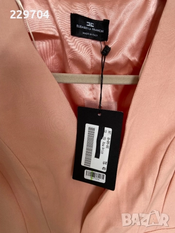 Чисто нова дамска рокля Elisabetta Franchi, снимка 7 - Абсорбатори - 52722749