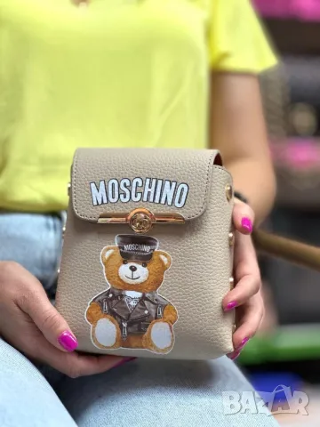 чанти moschino , снимка 12 - Чанти - 49113072