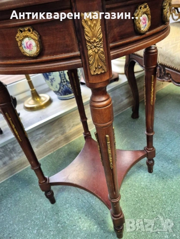 Антикварна масичка 🌟 , снимка 3 - Маси - 53809755