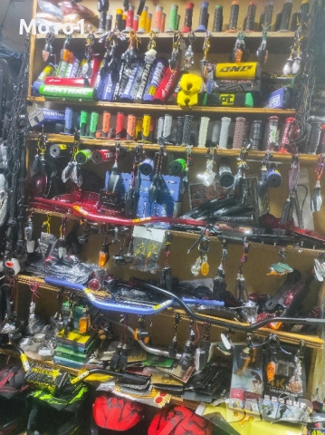 Мото екипировка нова,втора употреба и аксесоари,части за мотори. , снимка 7 - Други - 51764299