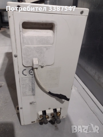 Климатик Midea 12, снимка 3 - Климатици - 53968645