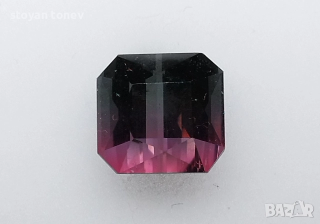 Уникален многоцветен турмалин абсолютно чист 4.55кт.! Сертифициран! Нов! , снимка 6 - Други - 51939550