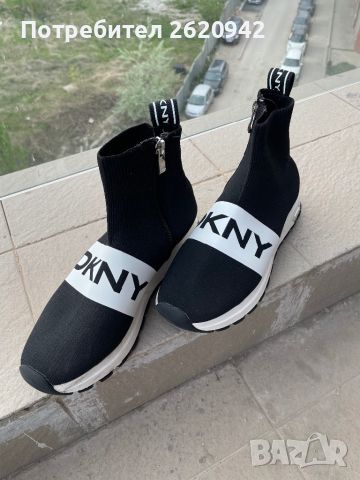 DKNY сникърси тип чорап, снимка 3 - Маратонки - 45207472