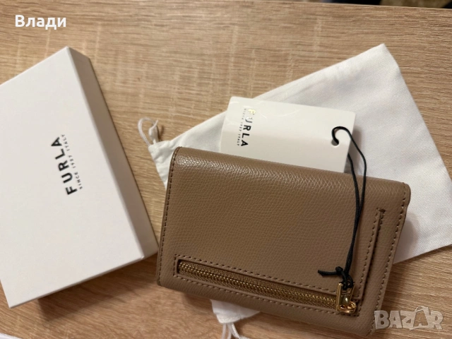 Дамско кожено портмоне Furla, снимка 3 - Портфейли, портмонета - 53206577