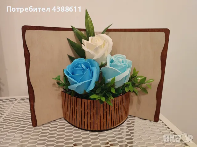 Дървена книга-кошничка със сапунени рози, снимка 8 - Декорация за дома - 49979439