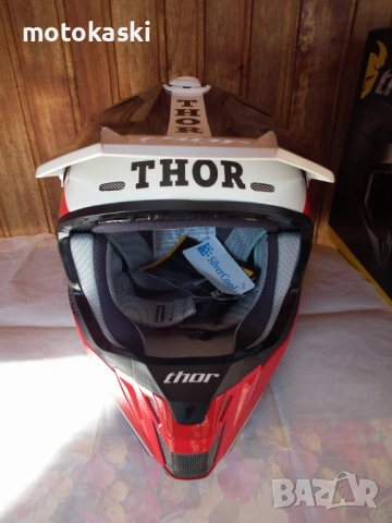 Thor Verge GP Pro мотокрос шлем каска за мотор AMA FIM, снимка 2 - Аксесоари и консумативи - 54001922