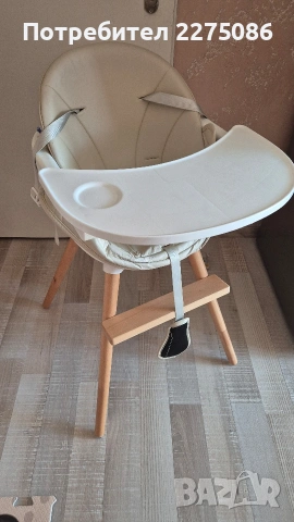 Продавам дървено столче за хранене на kikaboo