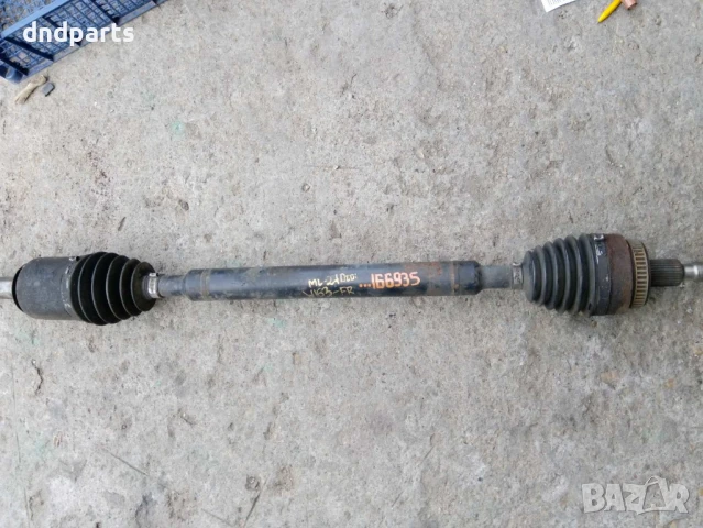 Предна дясна полуоска Mercede ML,w163,270cdi-320i,	