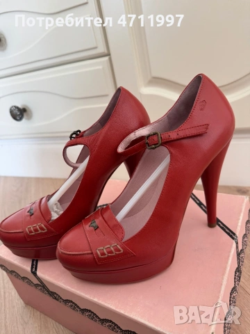 Дамски обувки на ток Fornarina - естествена кожа, нови с кутия