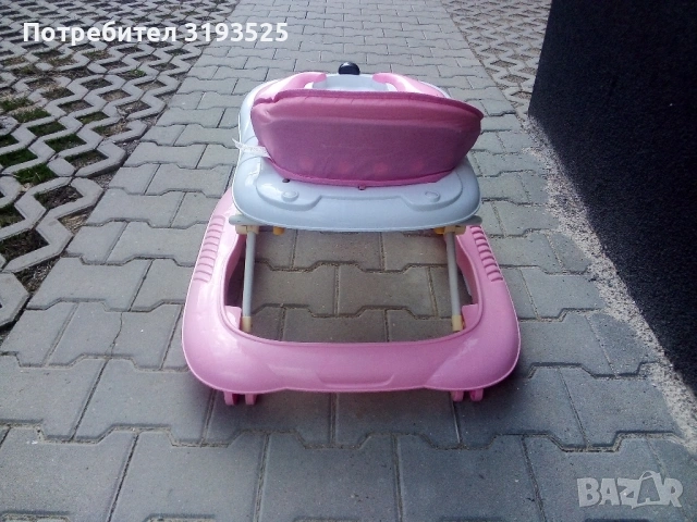 Детска проходилка Bertoni, снимка 3 - Проходилки - 53846379