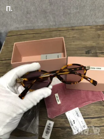Очила miu miu , снимка 3 - Слънчеви и диоптрични очила - 50185269