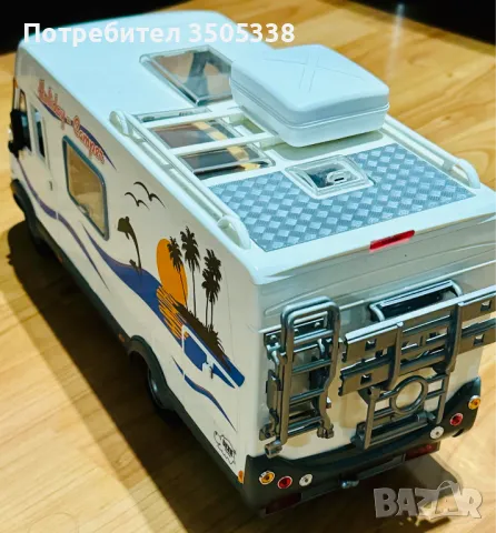 Игрален комплект Кемпер Hymer на Dickie, снимка 7 - Коли, камиони, мотори, писти - 47954441