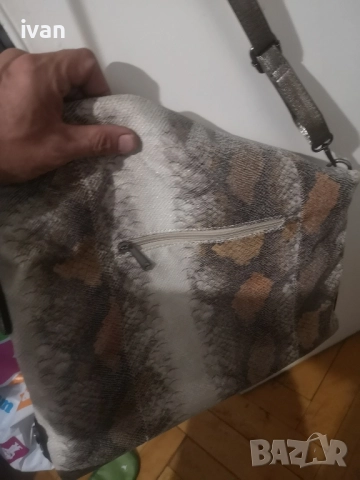 дамска Марков чанта от змийска кожа , снимка 10 - Чанти - 51793852