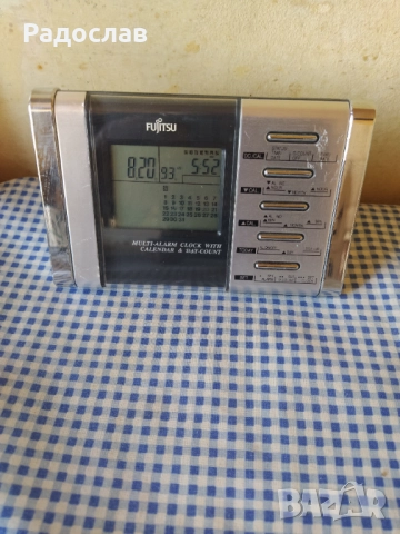 настолен цифров часовник Fujitsu 