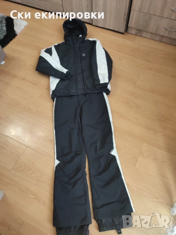 Дамска ски екипировка С/М размер , снимка 2 - Спортни екипи - 51844737