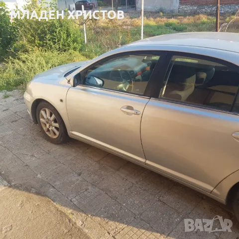 Toyota Avensis , снимка 3 - Автомобили и джипове - 47420346