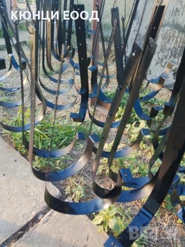 Скоби за улуци и скоби за монтаж на тръби и кюнци , снимка 7 - Железария - 50868616