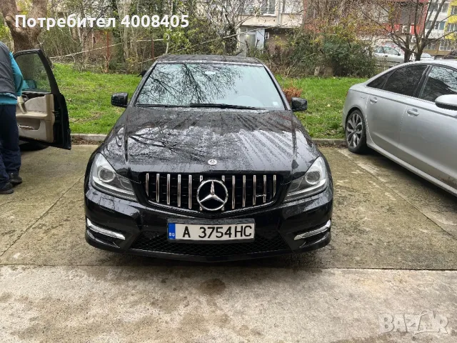 Mercedes W204 C 220 CDI 2012, снимка 13 - Автомобили и джипове - 48103605