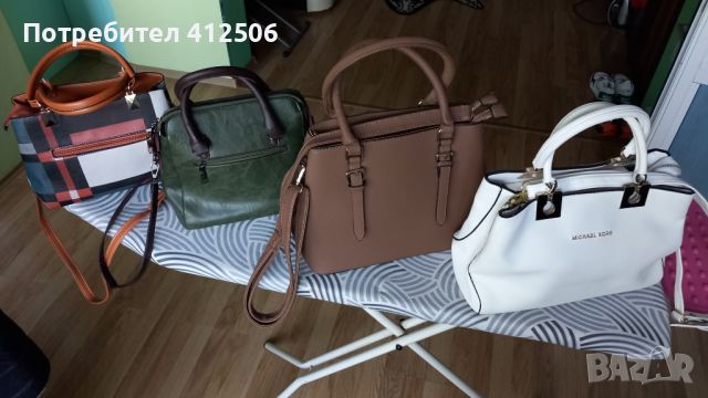 Продавам дамски чанти, снимка 1 - Чанти - 45387350