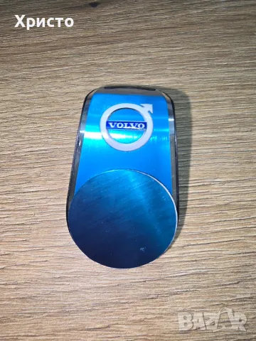 Магнитна стойка с щипка за телефон Volvo Волво, снимка 2 - Калъфи, кейсове - 50168444