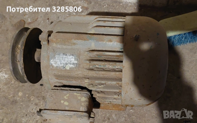 електромотор , снимка 2 - Електродвигатели - 52239200