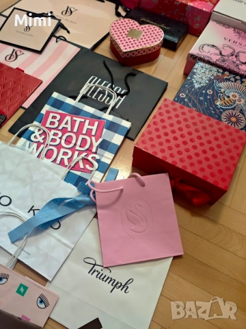 Маркови торбички и кутии Victoria's Secret, Bath and Body works, Kiko Milano, Guess, Pandora и други, снимка 3 - Други - 48374973