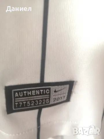 Дамска тениска на Айнтрахт Франкфурт , снимка 4 - Футбол - 49818100