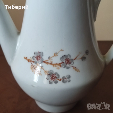 Порцеланов чайник, снимка 11 - Аксесоари за кухня - 52301182