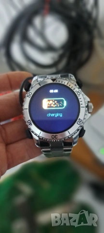 Смарт часовник , снимка 2 - Смарт часовници - 53396983