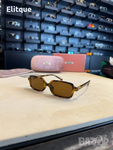 очила с черен обикновен калъф и ув защита miu miu , снимка 5 - Слънчеви и диоптрични очила - 53461309