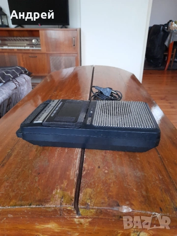Стар касетофон Panasonic RQ-2102, снимка 3 - Антикварни и старинни предмети - 53343228