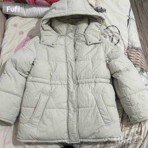 30 лв, дебелояке, марка Bershka, S размер, с качулка, с размери на снимката