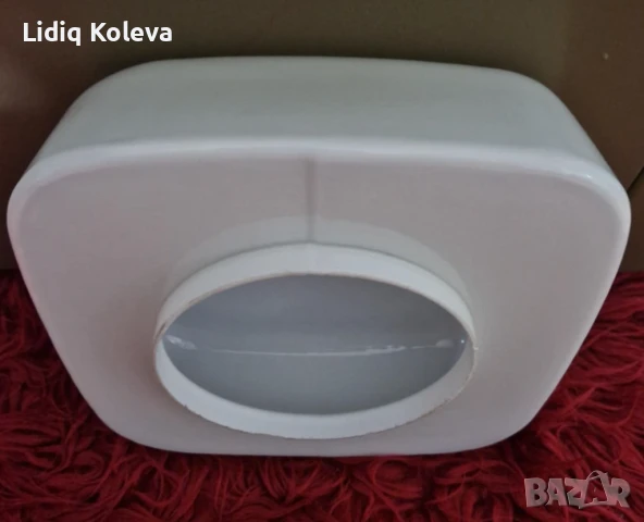 Бяла стъклена плафониера, снимка 4 - Лампи за таван - 50665480