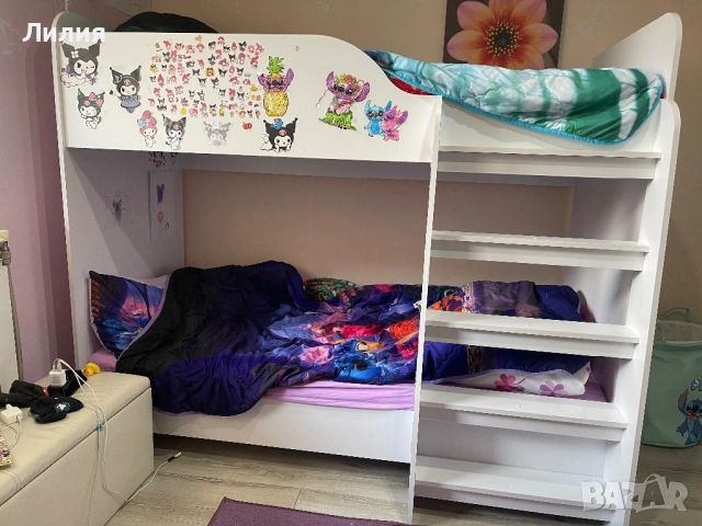 Двуетажно легло с два матрака