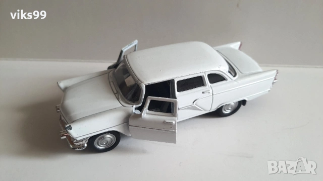 ЧАЙКА ГАЗ-13 Welly - Мащаб 1:43, снимка 2 - Колекции - 53175248