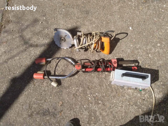 Дисков трион за месо и кости и електро зашеметител за свине