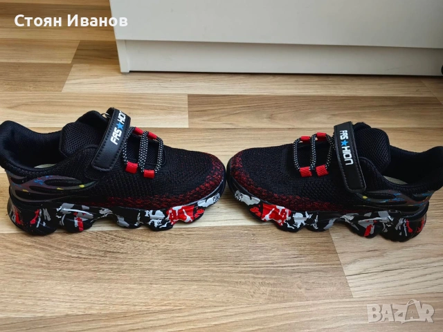 Детски маратонки "Fashion" – №36 – Черно и червено