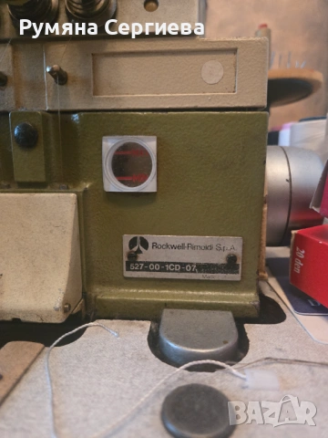 Професионален индустриален оверлог Rockwell Rimoldi - Италия, модел 527-00-1CD-07, снимка 4 - Други машини и части - 54132127