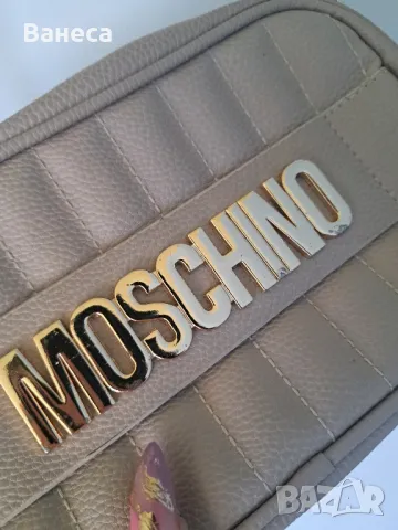 Moschino чанта, снимка 4 - Чанти - 47365231