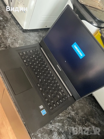 Medion e6246, снимка 4 - Лаптопи за дома - 52791337