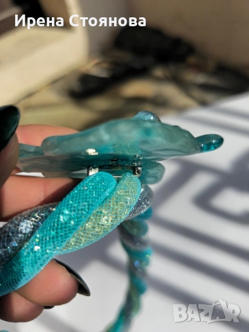 Колие с естествен цвят на орхидея в сини нюанси. Цветето е направено, като брошка , снимка 16 - Колиета, медальони, синджири - 53738127