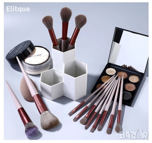 Комплекти с четки за нанасяне на грим от 13 части