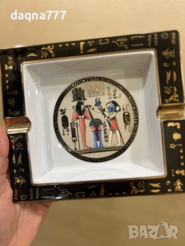 Великолепен пепелник с тема от египетската митология FM Фатхи Махмуд., снимка 2 - Антикварни и старинни предмети - 52822018